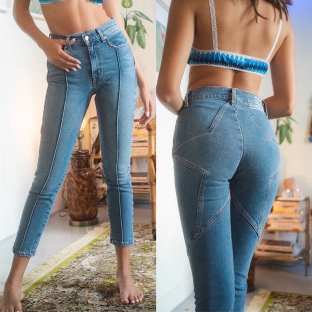 ✨ Revice Venus Crop Lightyear Star Butt Skinny Cropped Jeans